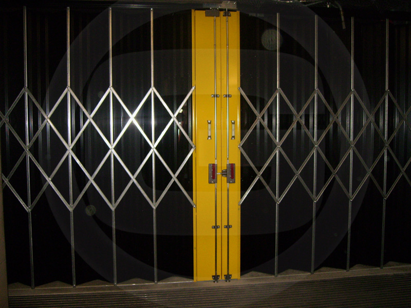 steel-shutter-gates-09